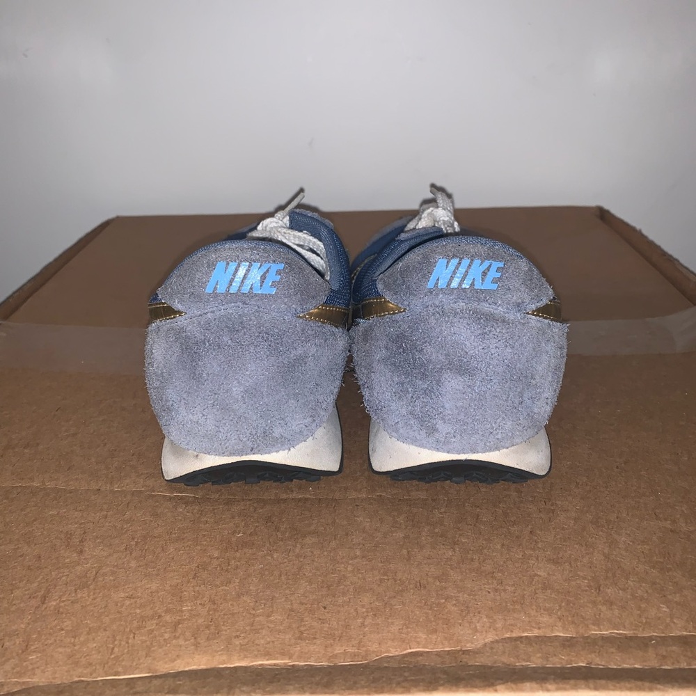 Nike Men’s DayBreak Sneakers - Picture 8 of 9